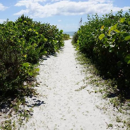 Gulf Breeze Cottages Sanibel Exteriér fotografie